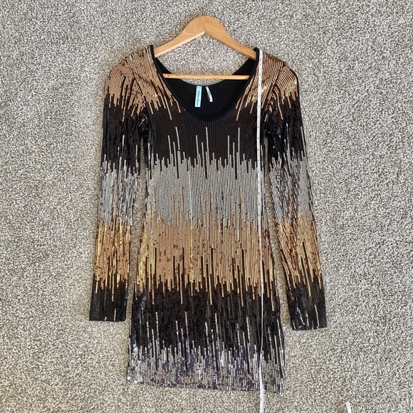 Guess by Marciano Emme Sequin Dress - Picture 5 of 9